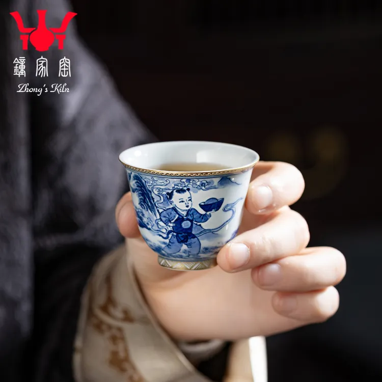 钟家窑陶瓷主人杯景德镇柴窑青花描金招财童子铃铛小杯功夫茶客杯