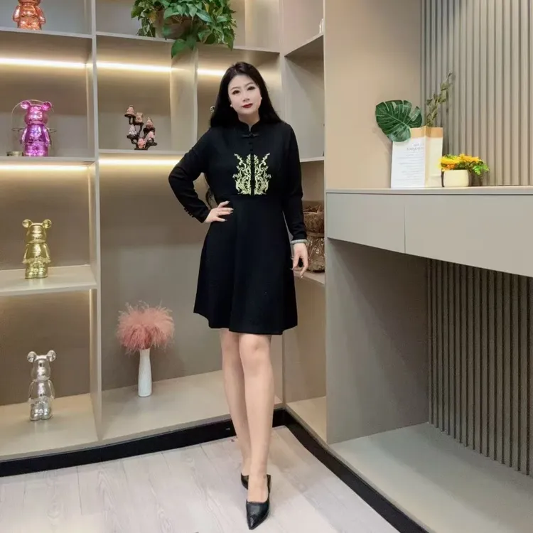 冬季连衣裙-酷 3409时尚潮流国风潮流设计显瘦款胖MM大码女装新款