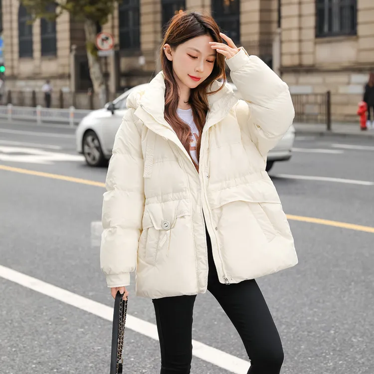 平湖羽绒服女短款冬季女新款韩版女鸭绒大码保暖大码加厚连帽休闲