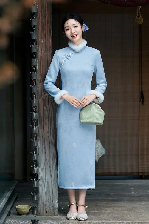 秋冬中式长款加绒2025改良旗袍新款年轻气质款日常细腰修身连衣裙