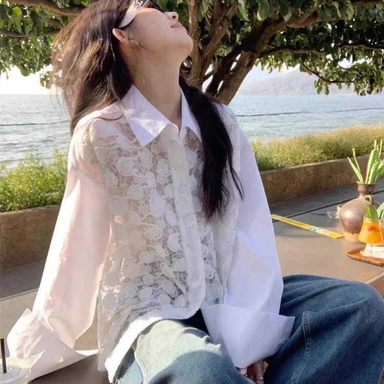 设计感蕾丝长袖衬衫女春夏季新款宽松休闲防晒衬衣开衫白色短上衣