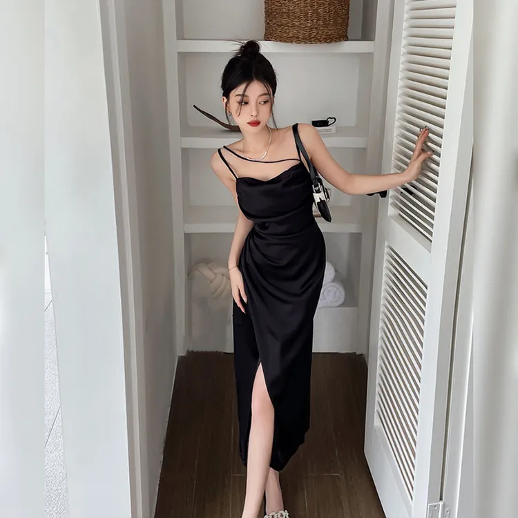 晚礼服高端轻奢小众聚会成人礼礼服平时可穿赫本风绸缎吊带连衣裙