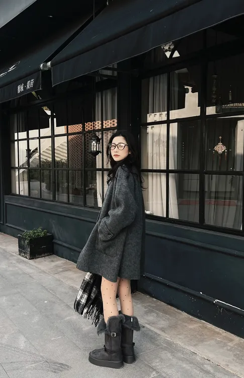  【NO退NO换】W258063e拼色领澳毛大衣