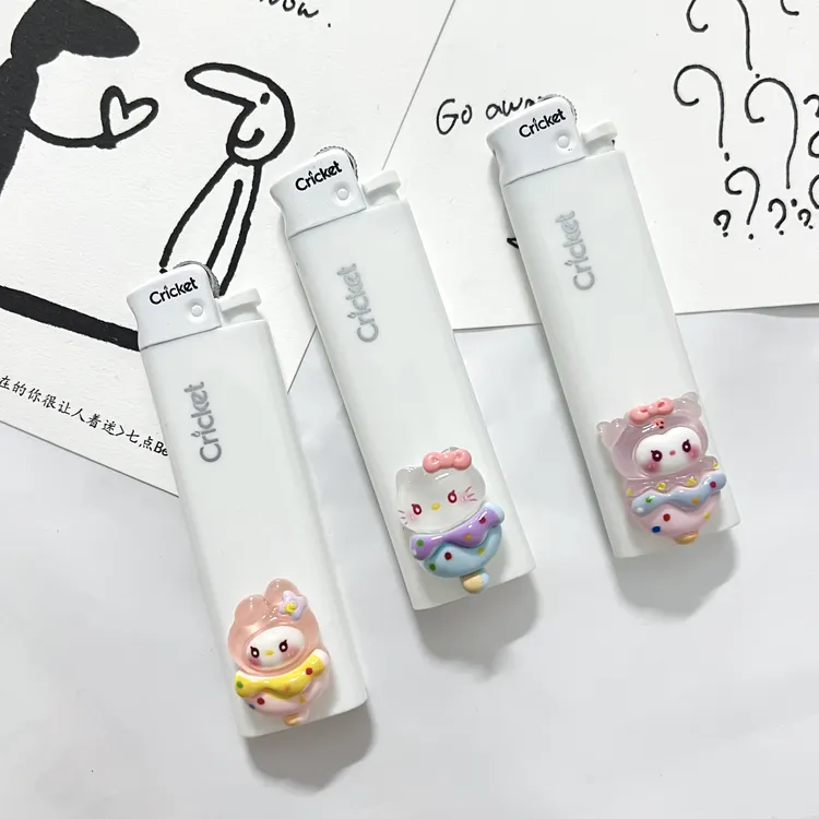三丽鸥凯蒂猫卡通库洛米可爱耐用创意防爆礼物明火砂轮草蜢打火机