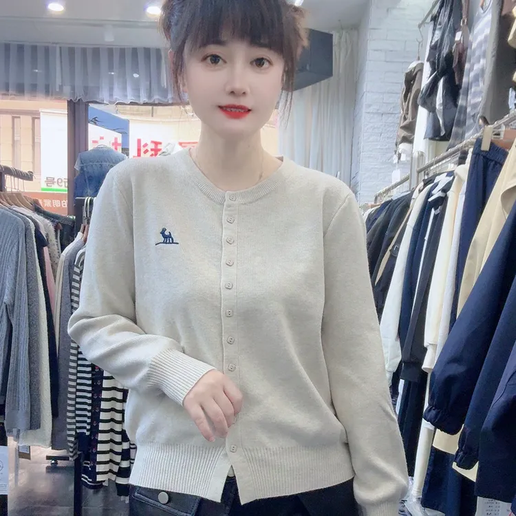 秋季新款时尚百搭高品质圆领刺绣针织开衫毛衣上衣女韩版精致通勤