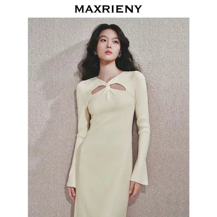 【商场同款】MAXRIENY精致优雅感镂空扭结针织连衣裙季