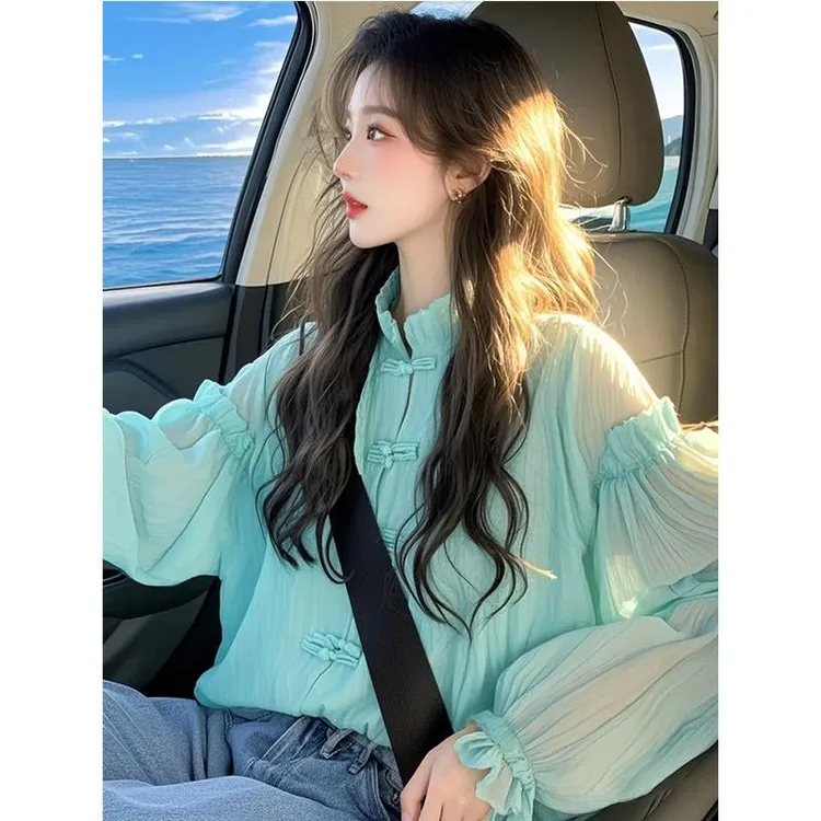 2025韩系春秋新款时尚气质宽松绿色长袖衬衫女休闲百搭设计上衣