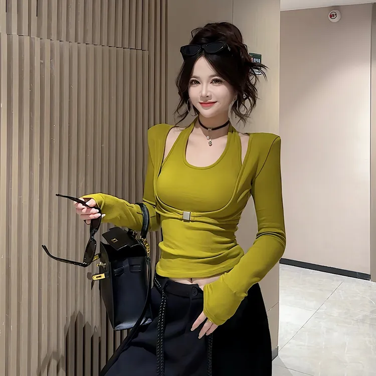 【CCDZ】早秋新品时尚设计感韩系百搭显瘦挂脖假两件上衣女