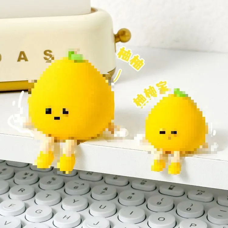 2025柚子小人新款可爱车载汽车中控台摆件创意车内治愈有趣装饰品