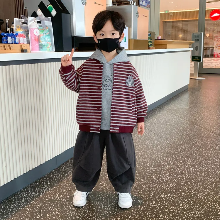 男童套装2025新款秋季休闲儿童毛衣外套小男孩时髦卫衣秋装三件套