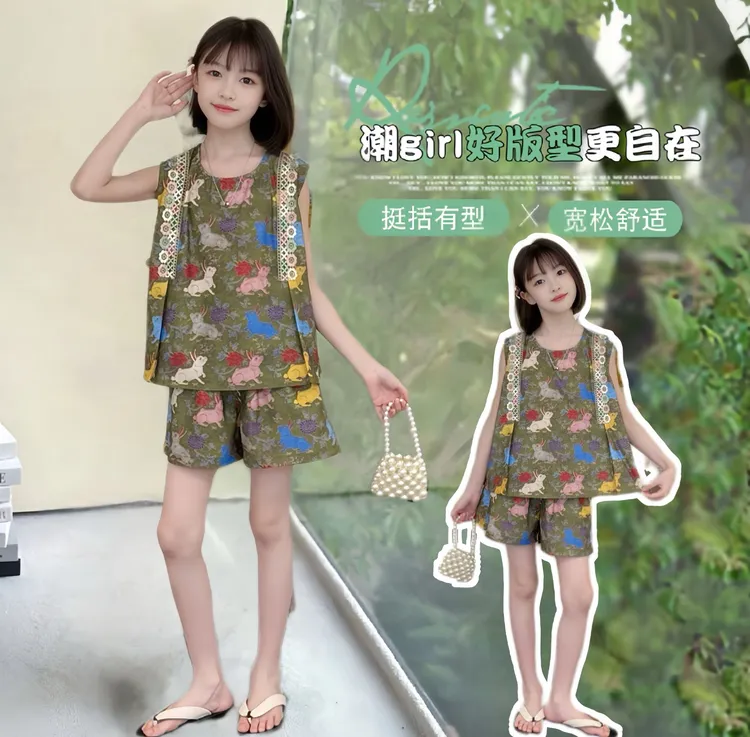 2025新款夏季绝美穿搭新中式国风宽松绿色上衣短裤两件套