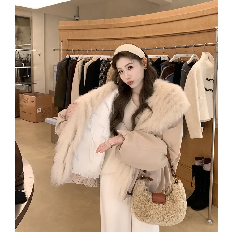 本希/枫叶特调 真狐狸毛毛领可拆白鹅绒派克羽绒外套羽绒服