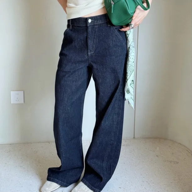 Vane｜“错位”设计少年感丹宁原色直筒牛仔裤～