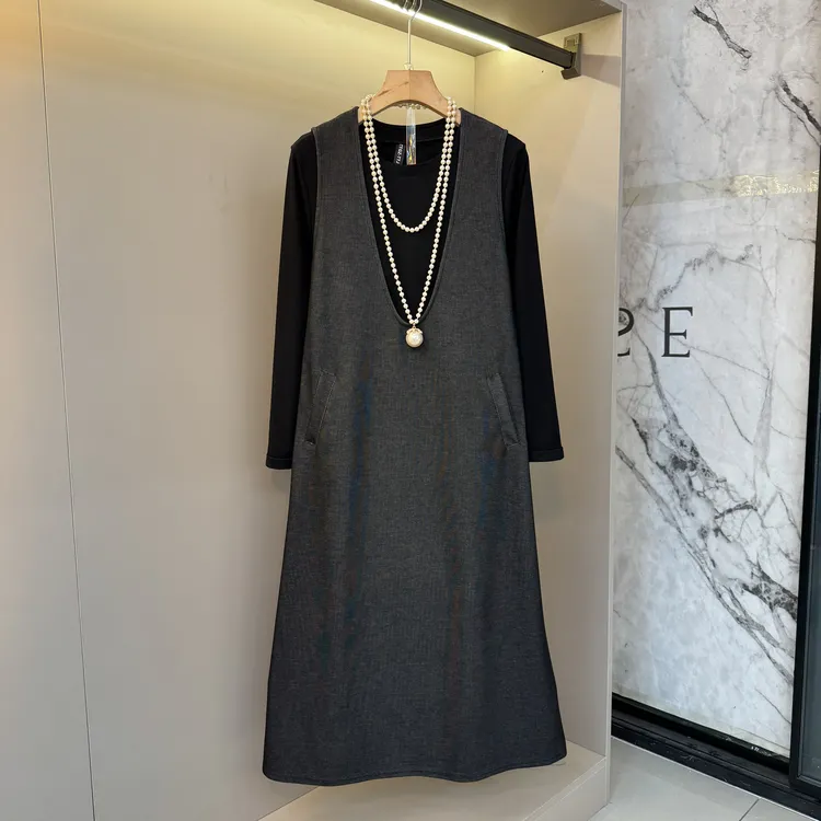 2025秋休闲慵懒松弛休闲背心连衣裙胖MM宽松百搭遮肉时尚套装9126
