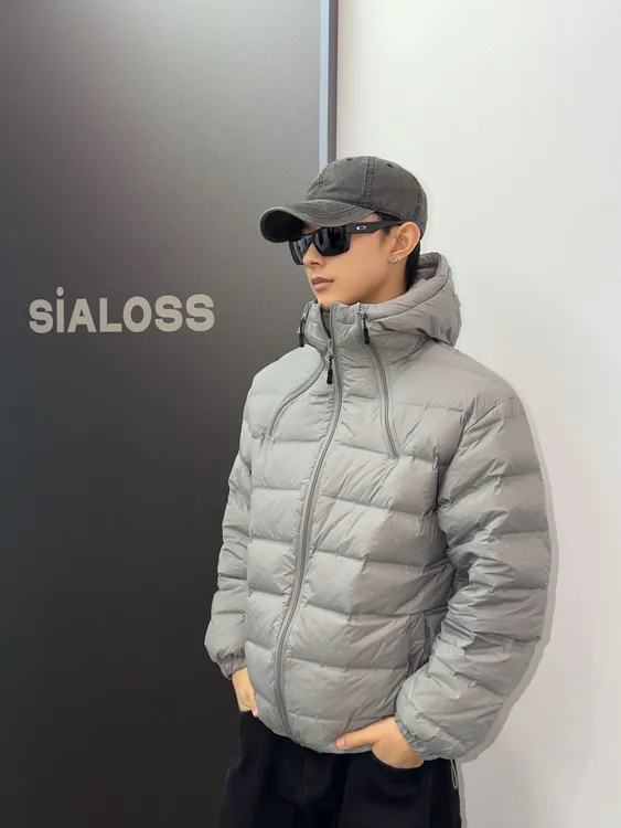 Sialoss连帽排骨羽绒服90绒防风保暖冬季外套男轻薄白鸭绒羽绒服