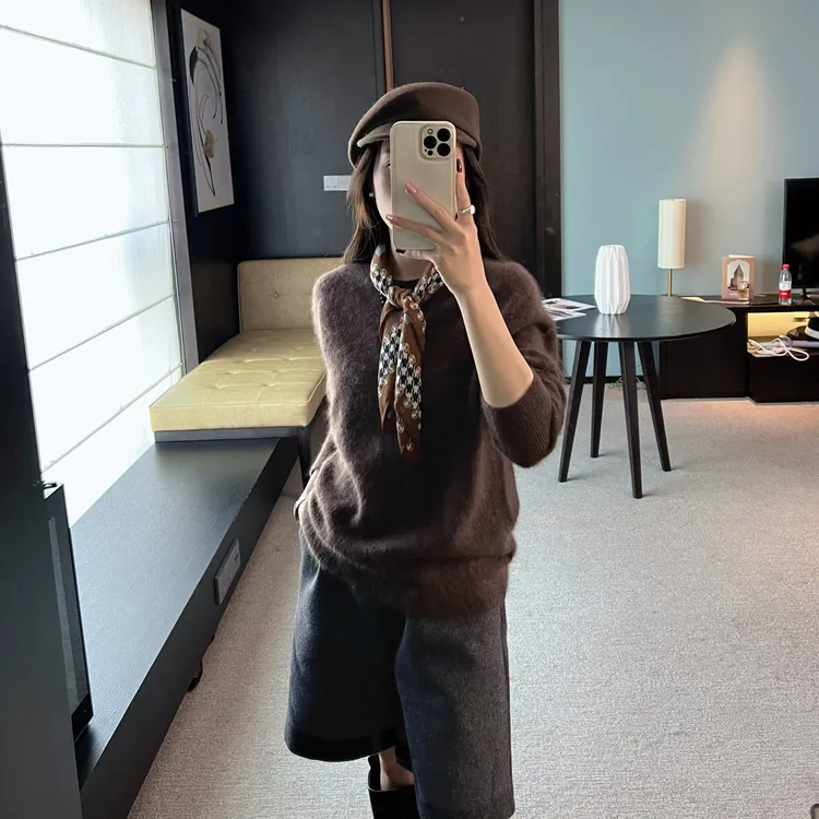 山羊绒【澳洲进口Tasmanian纱线】轻奢百搭纯色圆领100%拉绒羊毛衫