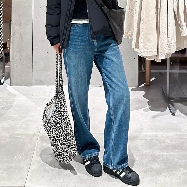 美式复古直筒高腰牛仔裤女2025秋季新款高腰宽松显瘦辣妹阔腿长裤