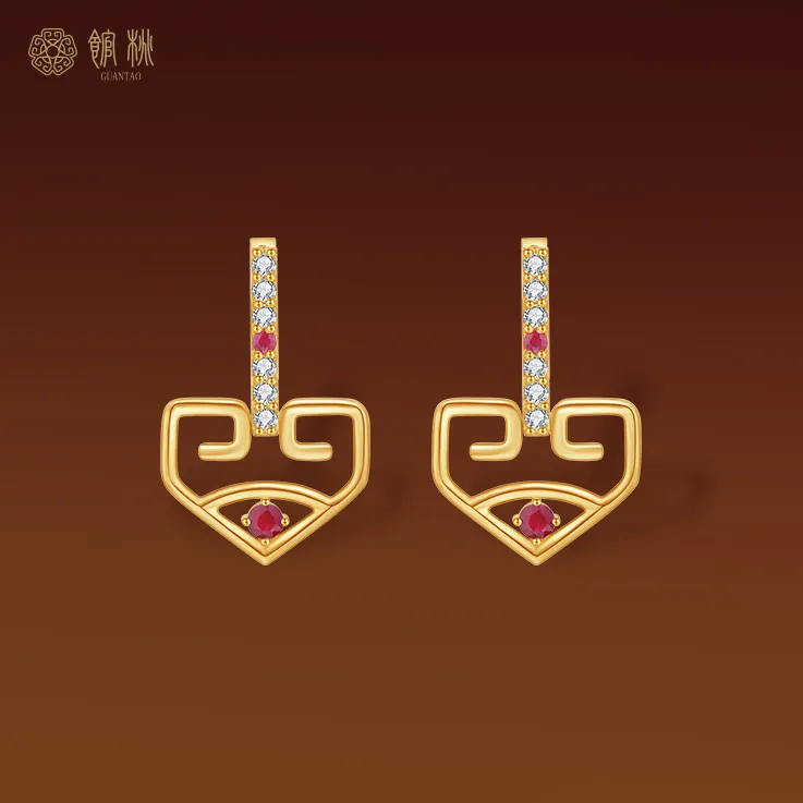 馆桃林允、马凡舒同款 【回】18K金红宝石耳坠
