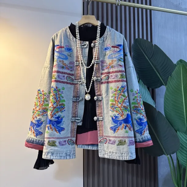 气质高端新中式国风牛仔外套大码女秋季新款改良唐装复古刺绣上衣