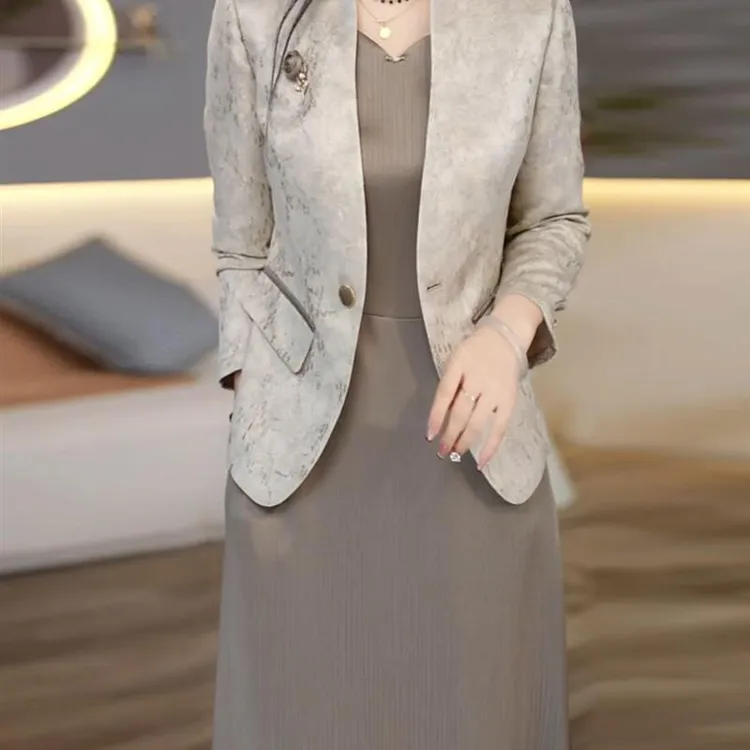 小香风套装连衣裙2025新款女春秋今年流行爆款气质轻奢职业两件套