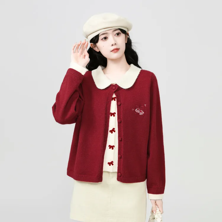 红色假两件翻领毛衣外套女秋冬2025新款蝴蝶结撞色针织开衫短上衣