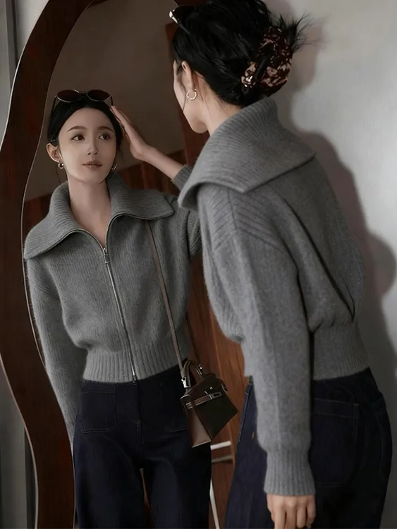 格雷系灰色大翻领拉链针织开衫女秋冬新款慵懒风百搭时尚毛衣外套