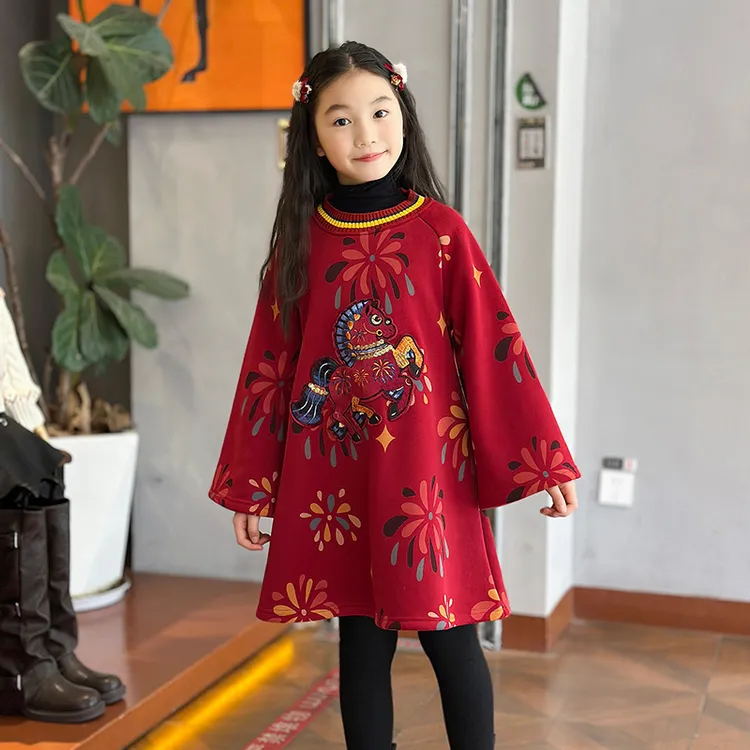 新品马年女童年款国风加绒加厚连衣裙长袖保暖儿童拜年服卫衣潮