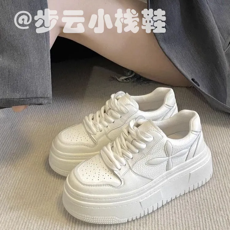 爆款十字花2025新款高颜值简约百搭小白鞋厚底增高休闲女板鞋