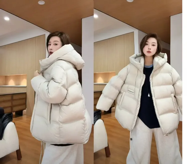 月月 2025秋冬新款【诺尔丁雪山】加厚宽松连帽羽绒服 2510C7031