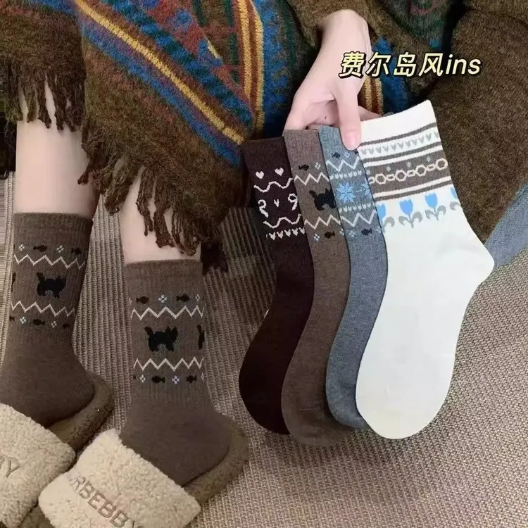冬季保暖加厚民族风费尔岛袜子女新款堆堆袜中筒袜ins风百搭