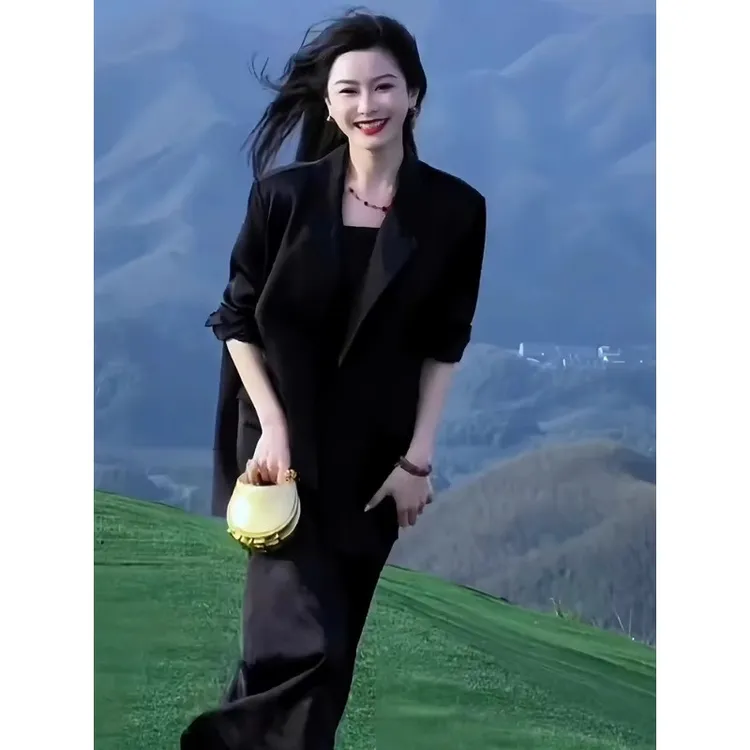 大码胖mm高级夏季显瘦西装套装气质开叉休闲西服吊带连衣裙两件套