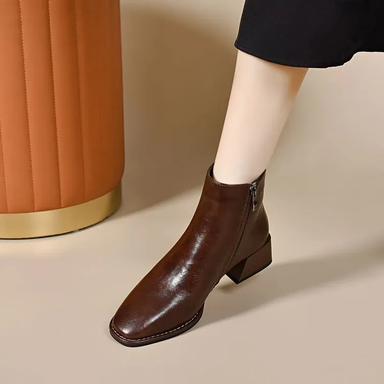 方头粗跟切尔西皮靴40414243加大码短靴2025冬季新款真皮妈妈短靴