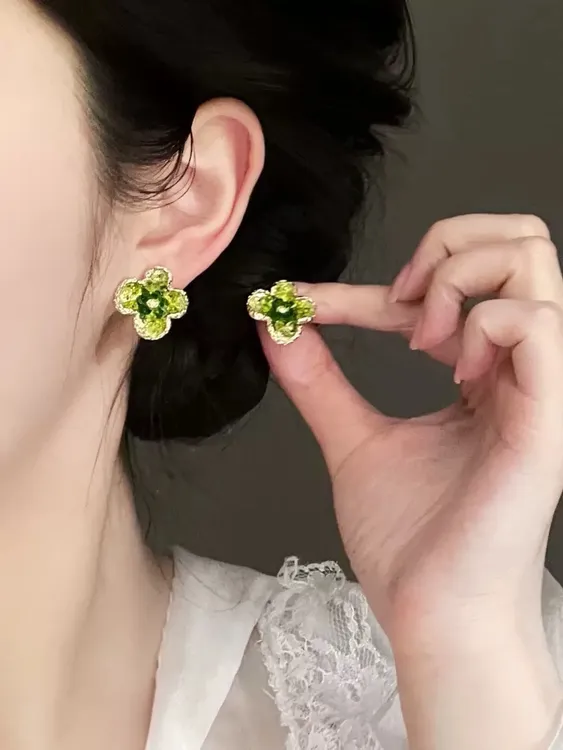 铜合金耳饰 绿色法式花朵耳饰女耳环森系气质耳钉