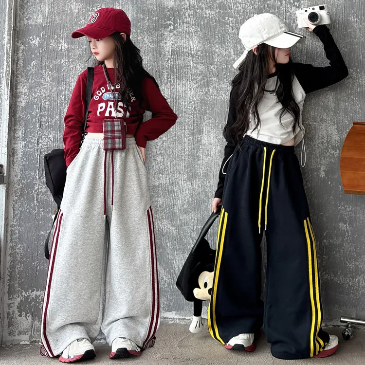 女童秋季套装2025儿童超好看长袖t恤打底美式复古卫裤休闲两件套9