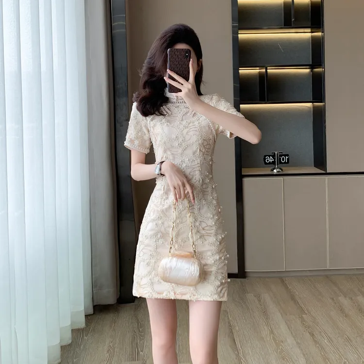 新中式复古民国风旗袍连衣裙夏季新款小个子重工钉珠气质礼服短裙