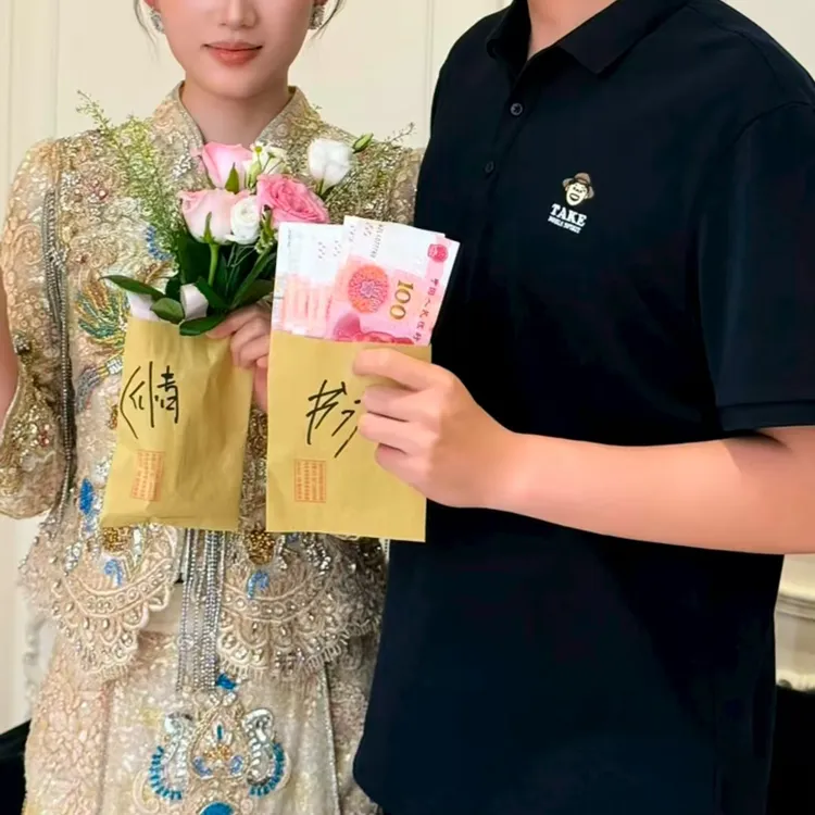 爱意浪漫礼物鲜花情书DIY手绘情书送女友送老婆现实浪漫爱意表白