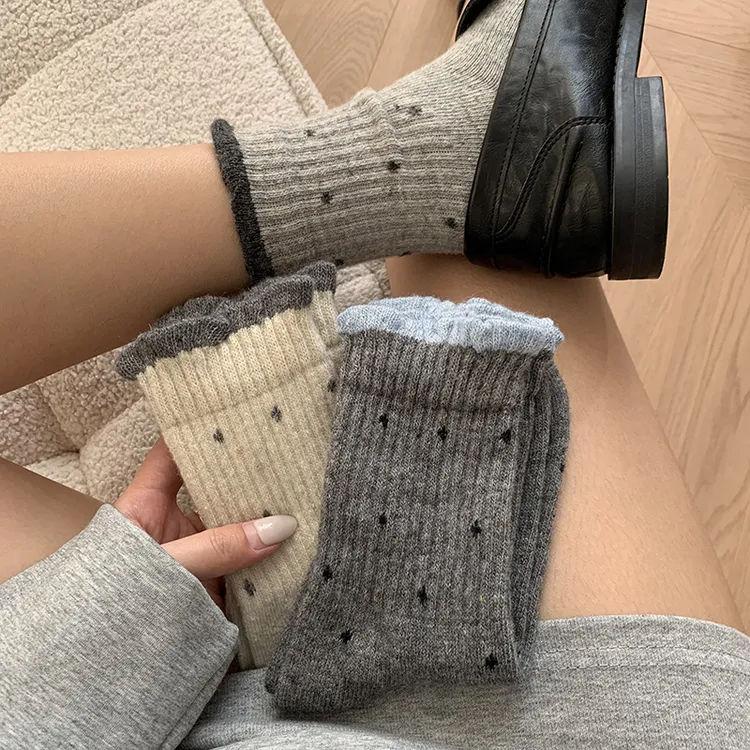 秋冬加厚羊毛袜子女波点花边中筒袜日系百搭保暖长袜堆堆袜韩版潮