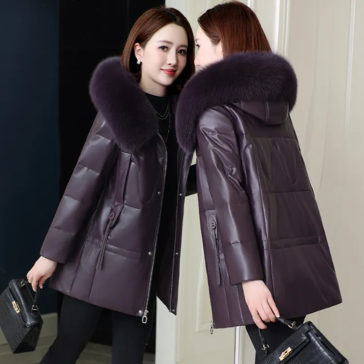 2025新款绵羊皮妈妈真皮羽绒服女海宁皮草中长款洋气减龄皮衣外套