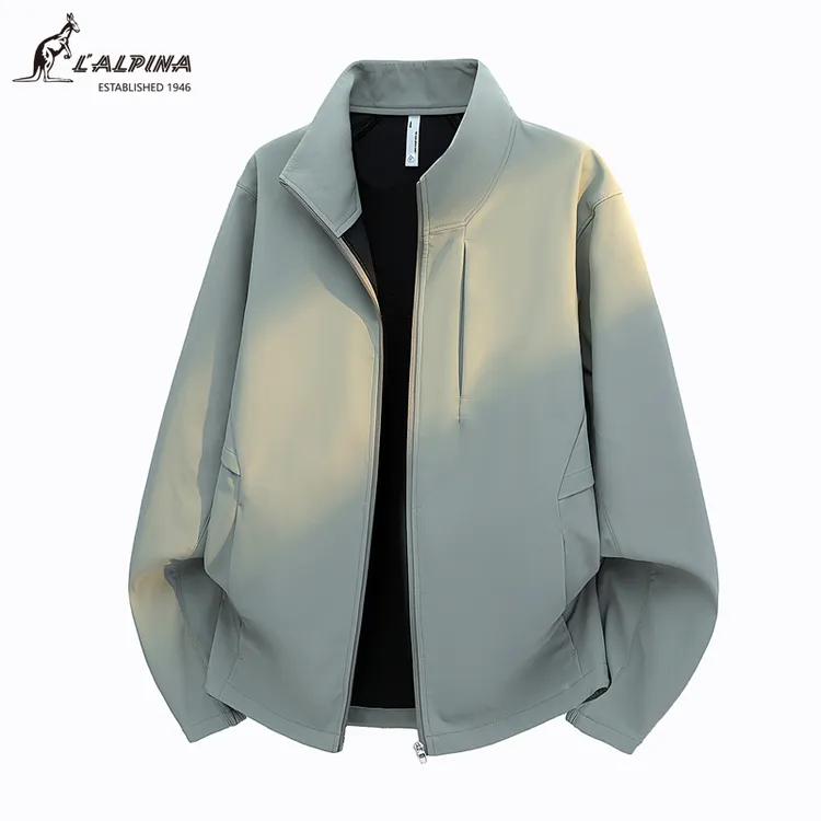 美式立领飞行夹克男款2025秋冬新款时尚宽松情侣软壳衣冲锋衣外套