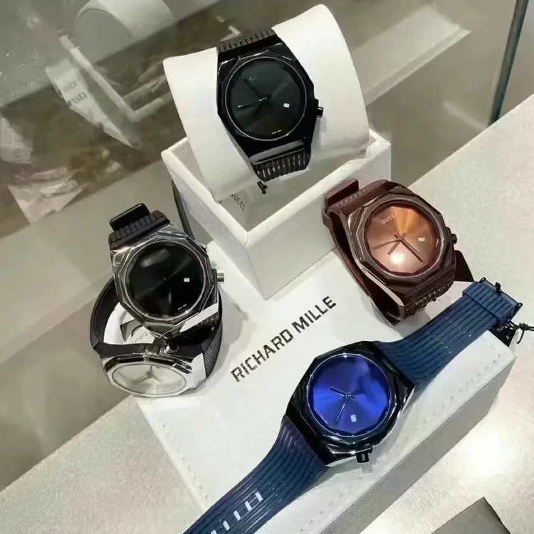 新款黑武士男童时尚潮流男女通用装饰手表