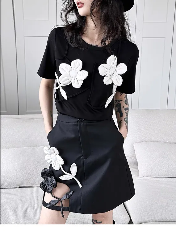 立体花朵设计感夏季冰凉不闷热个性时尚宽松显瘦上衣