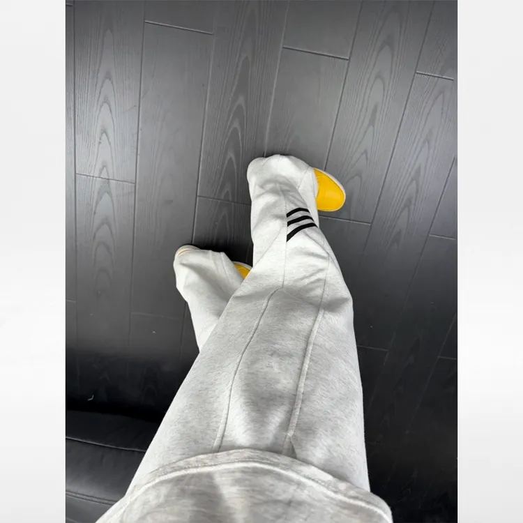 花灰色三条杠弯刀卫裤男秋季美式vibe条纹运动裤子直筒阔腿微喇裤