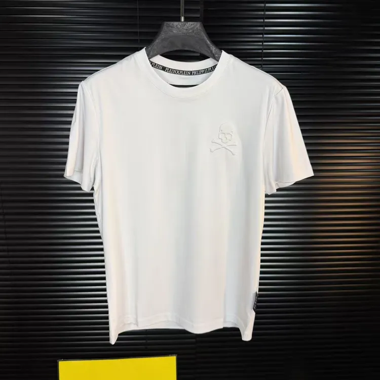 高品质欧货上衣圆领青年轻奢拼接潮流时尚圆领美式休闲风短袖T恤