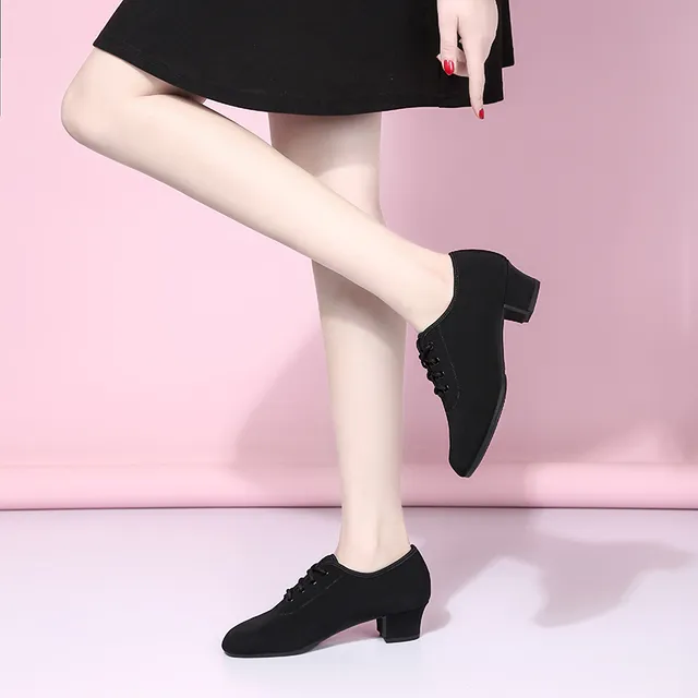 拉丁舞鞋成年女士高跟教师鞋软底交谊广场跳舞鞋室外牛津布舞蹈鞋