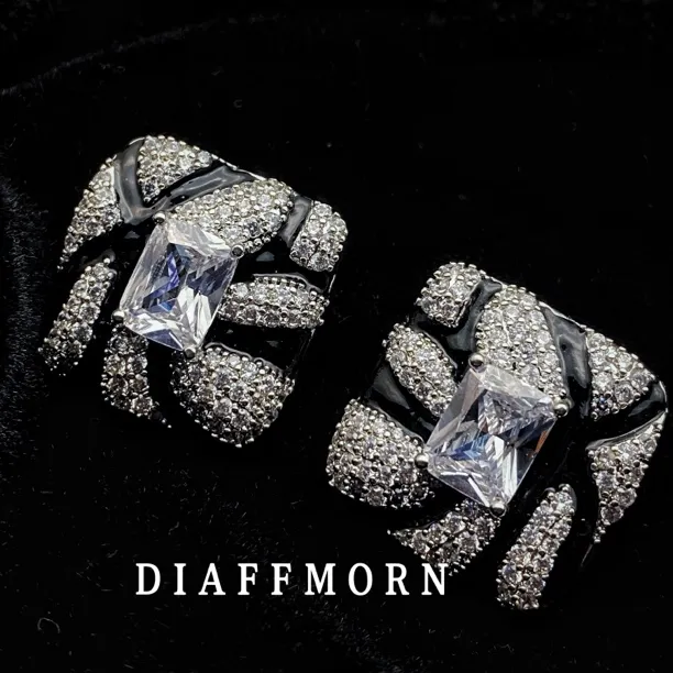 铜合金合成锆石耳饰 YM《方糖》 重工高级气质百搭耳钉