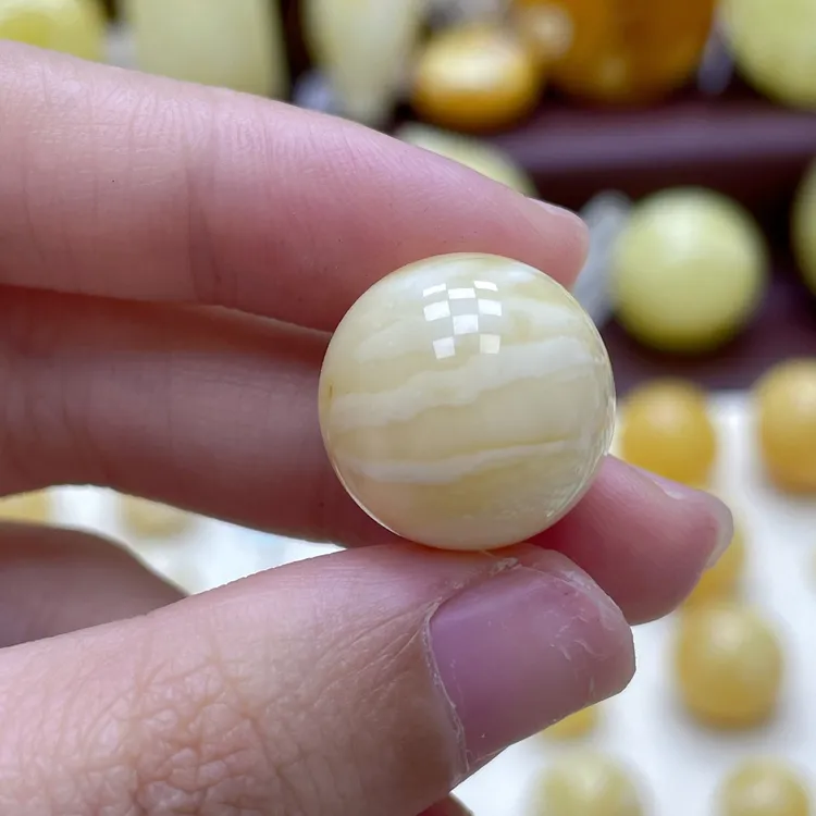 16.6mm.瑕.翠鼎阁珠宝·天然原矿蜜蜡 C1