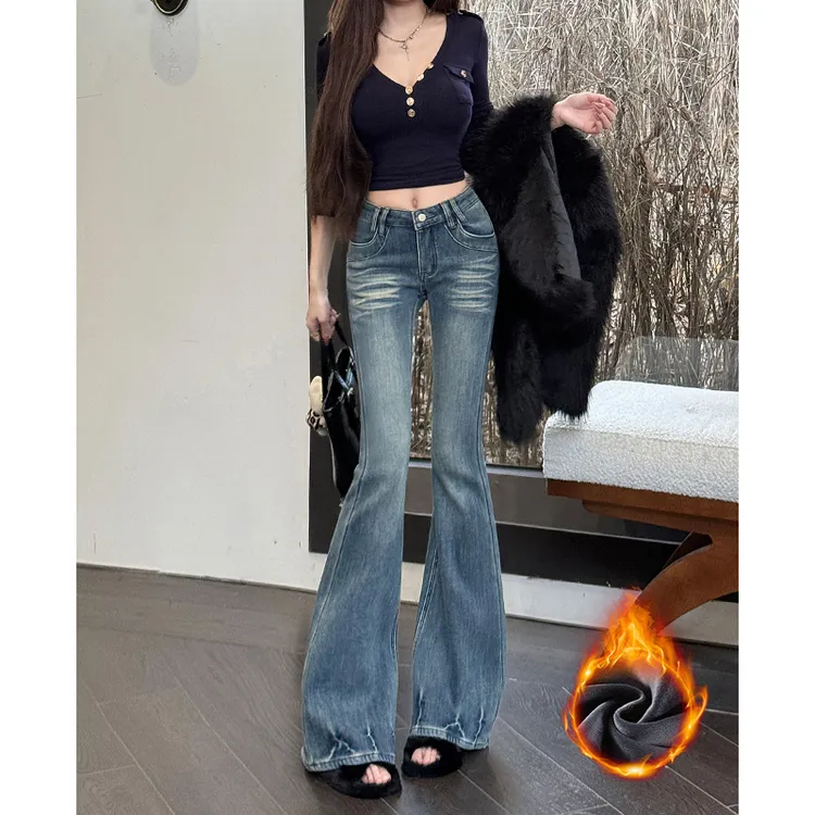 水洗抓痕工艺微喇叭加绒牛仔裤女2025冬季新款高腰显瘦小个子百搭