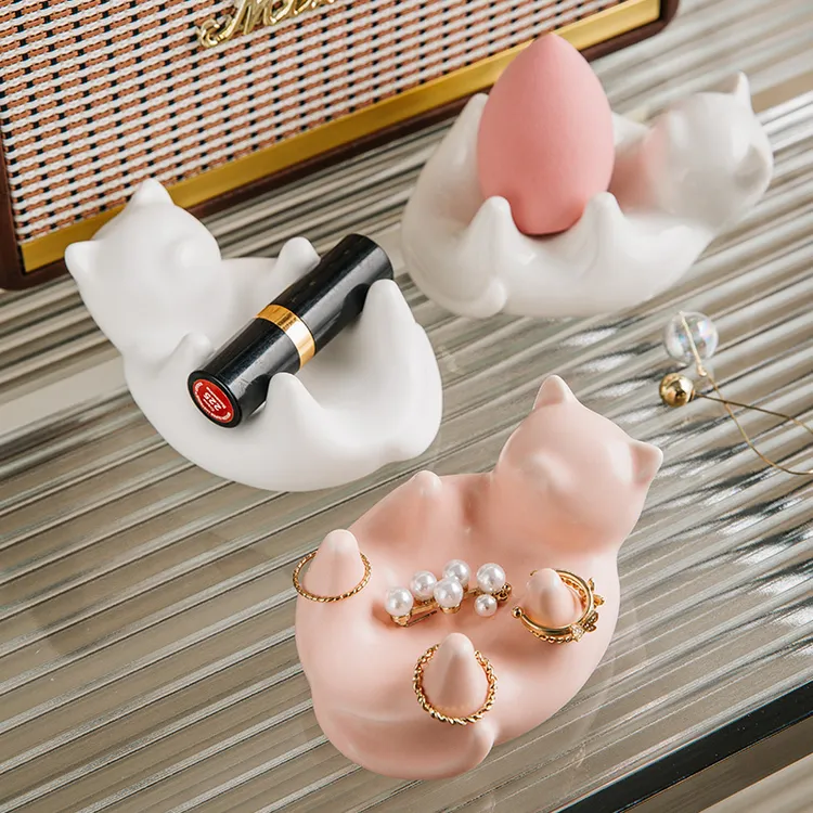 陶瓷小猫摆件化妆品台戒指彩妆蛋收纳盘碟子粉色可爱INS风家用