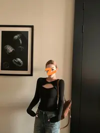 番茄园 心机打底王  升温薄绒解构扭结镂空长袖