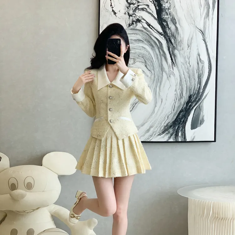 2025千金小香风法式高腰时尚气质小个子显瘦秋冬套装裙子连衣裙女
